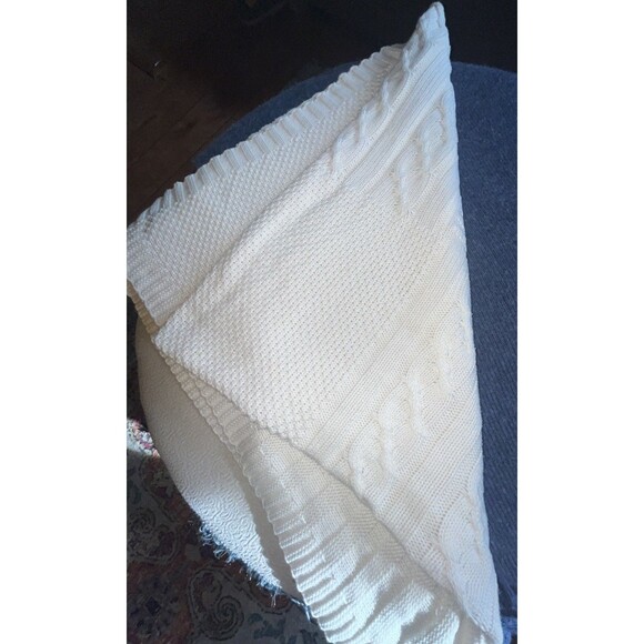 Pottery Barn Ivory Cable Knit Throw Blanket Cotton Blend Soft Cozy 2010 50X60” - Picture 6 of 7